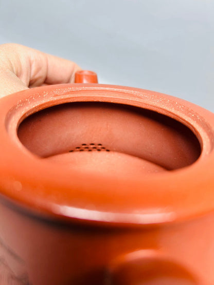Chinese Yixing Zisha Clay Handmade Exquisite Teapot