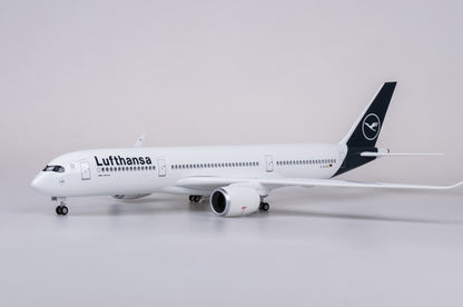 47CM 1:142 Lufthansa AIRBUS A350 Passenger Airplane Landing Gears Resin Model