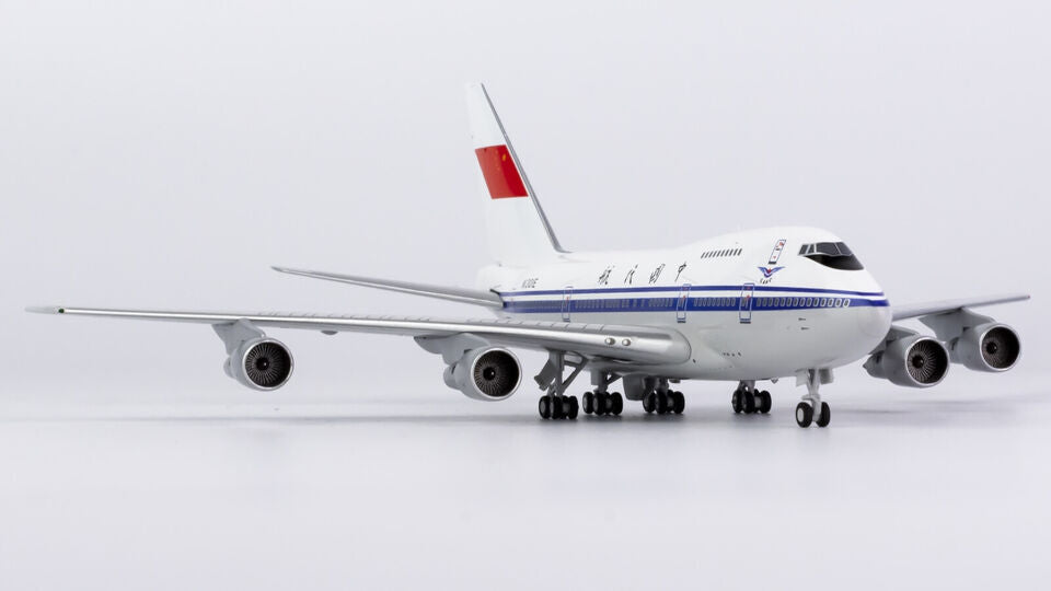 1:400 NG Model CAAC BOEING 747SP Passenger Airplane Diecast Aircraft Plane Model