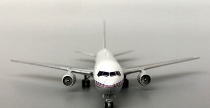 JC Wings China for BOEING 767-300ER President's Plane B-4025 1/400 diecast model