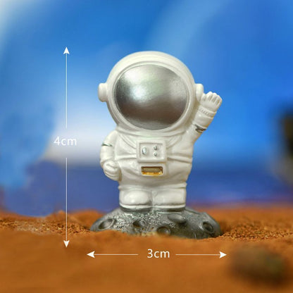 Ant Farm Decoration Resin Mini Astronaut Space Anthill Nesting Landscaping Decor