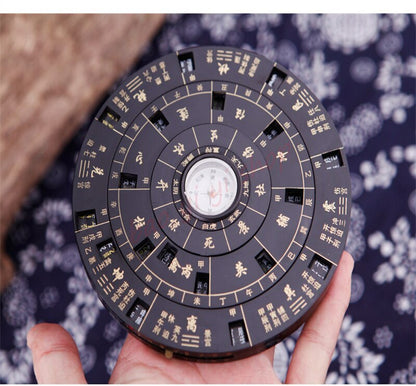 Qimen Dunjia Yi Jing Movable Disc Rotary Table Six Union Prediction Compass