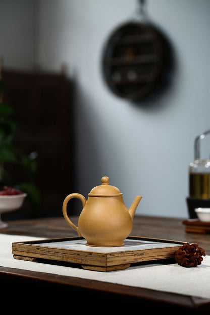 4.6" China Yixing Zisha Pottery Gold Section Clay Hand-made 220ML Teapot 清心思婷