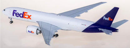 1:200 Geminijets FedEx B777-200LRF N895FD Passenger Airplane Diecast Model