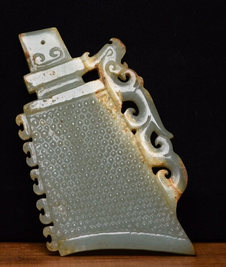 Chinese Antique Hetian Jade Carved Dragon Statue Lucky Jade Pendant Jewelry Rare
