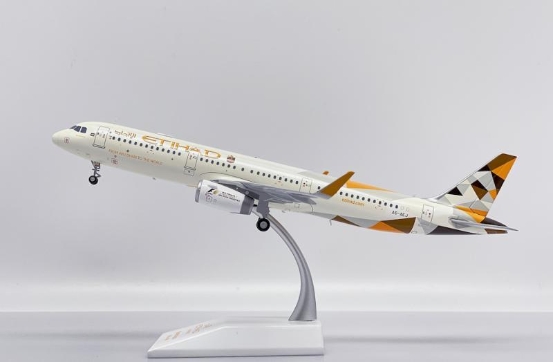 1:200 JC Wings ETHAD AIRBUS A321 Passenger Airplane Diecast Aircraft Model