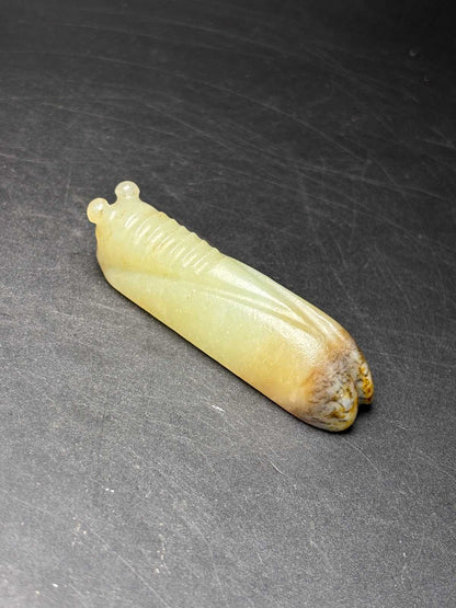 Certified Natural Hetian Jade Hand-carved Exquisite Cicada Statues 31344