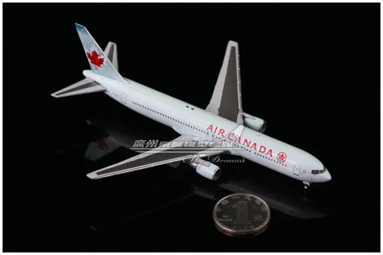 1:400 JC Wings AIR CANADA BOEING 767-300ER Passenger Airplane Diecast Model