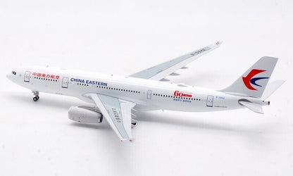 1:200 30CM Aviation CHINA EASTERN AIRBUS A330-200 Passenger Plane Diecast Model