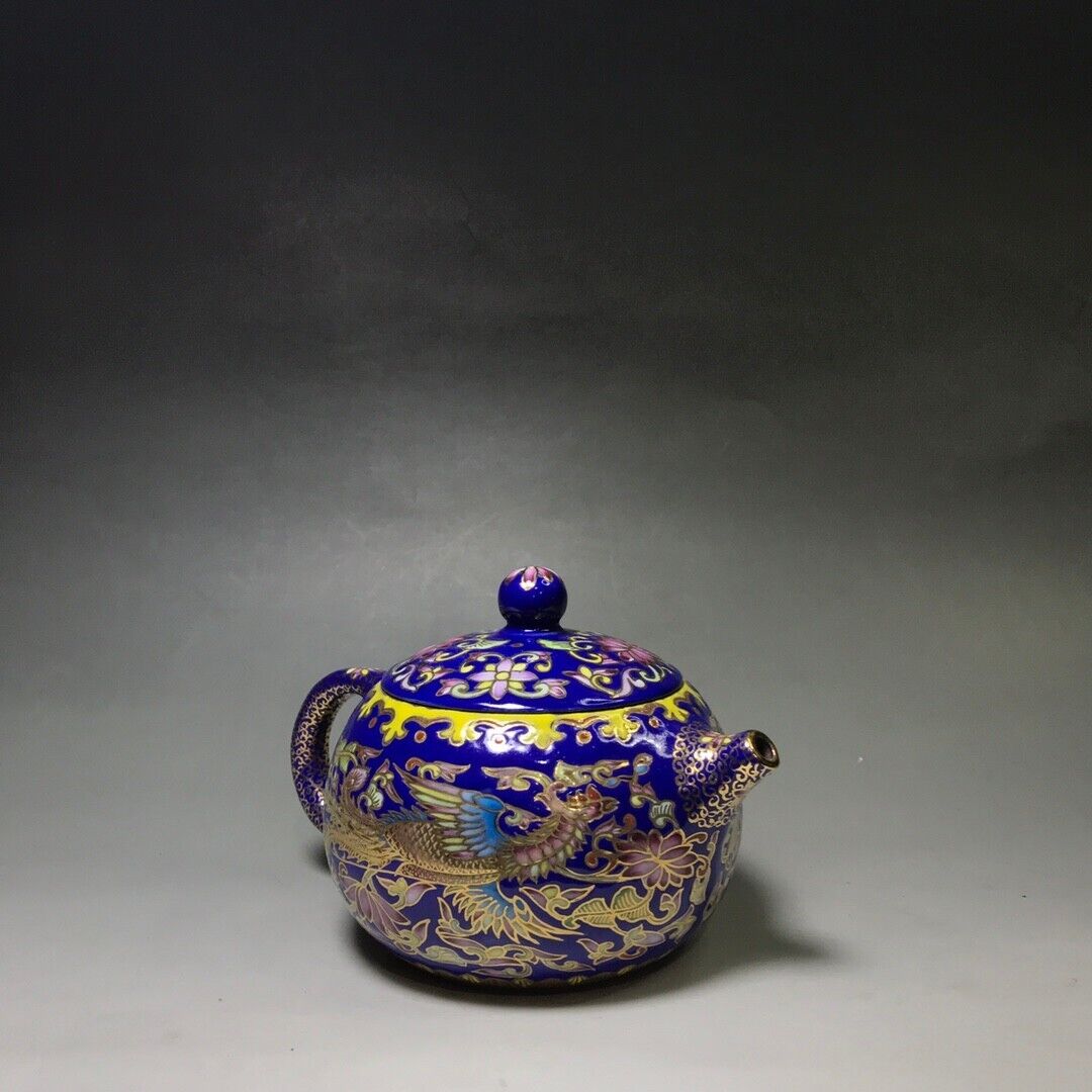 Chinese Yixing Zisha Clay Handmade Exquisite Teapot （西施 底款：陈涛手制）