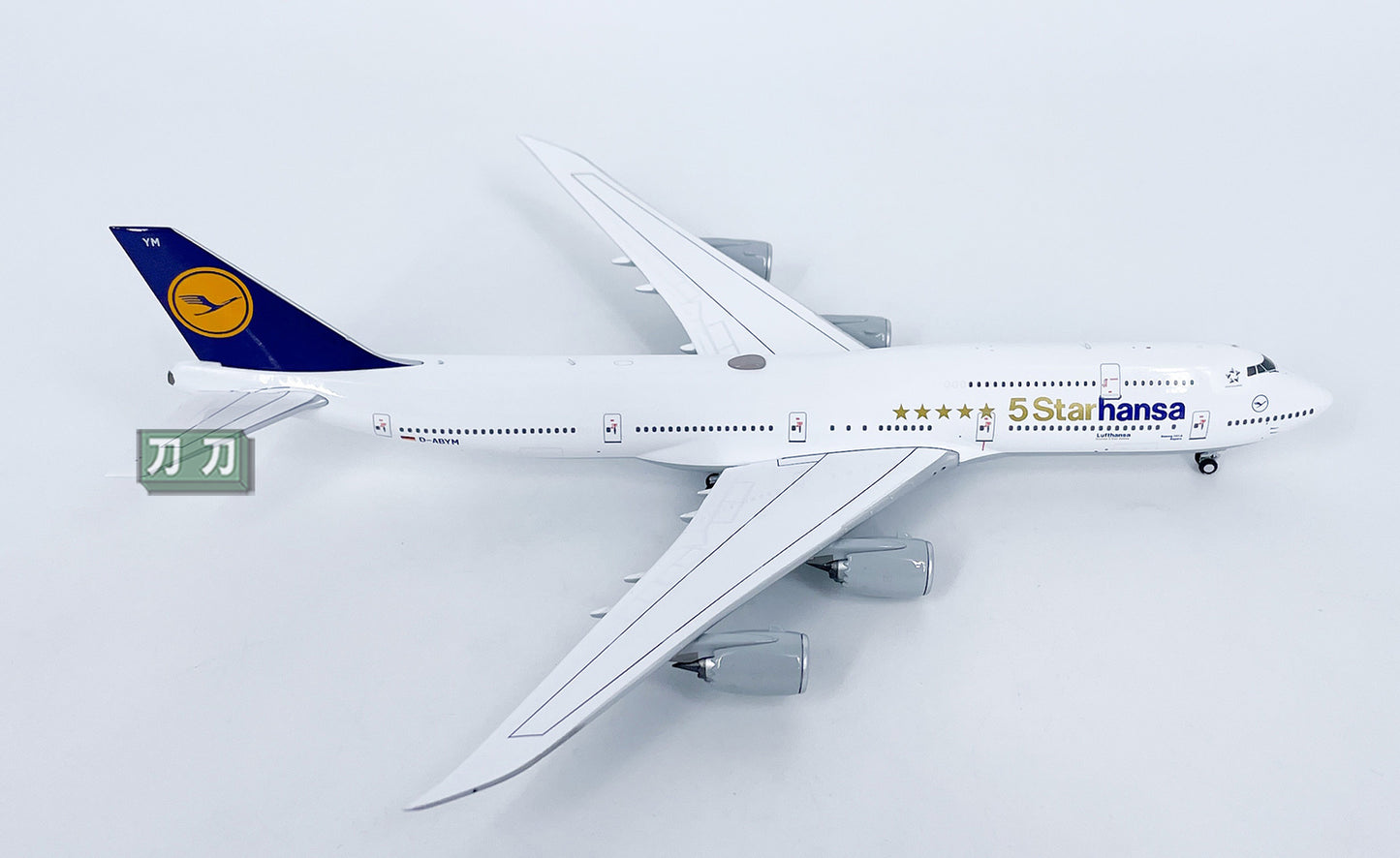 1:400 NGmodels Lufthansa B747-8 D-ABYM Passenger Airplane Diecast Model