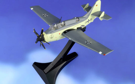 AV72 Fairey Gannet UA+106 German preserved Berlin-Gatow 1/72 diecast plane model