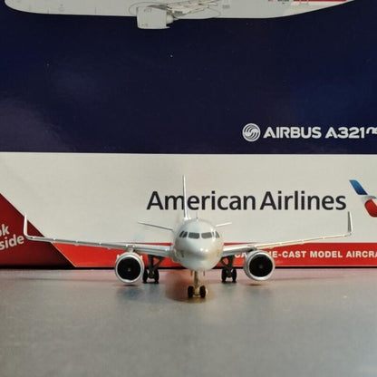 1:400 GeminiJets American Airlines Airbus A321neo N413AN Diecast Aircraft Model