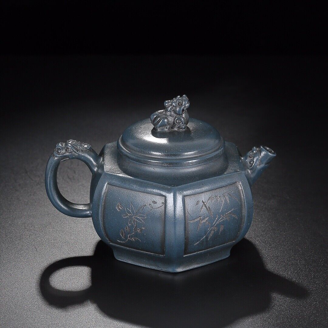 Chinese Yixing Zisha Clay Handmade Exquisite Teapot （梅兰竹菊 底款：徐汉棠）