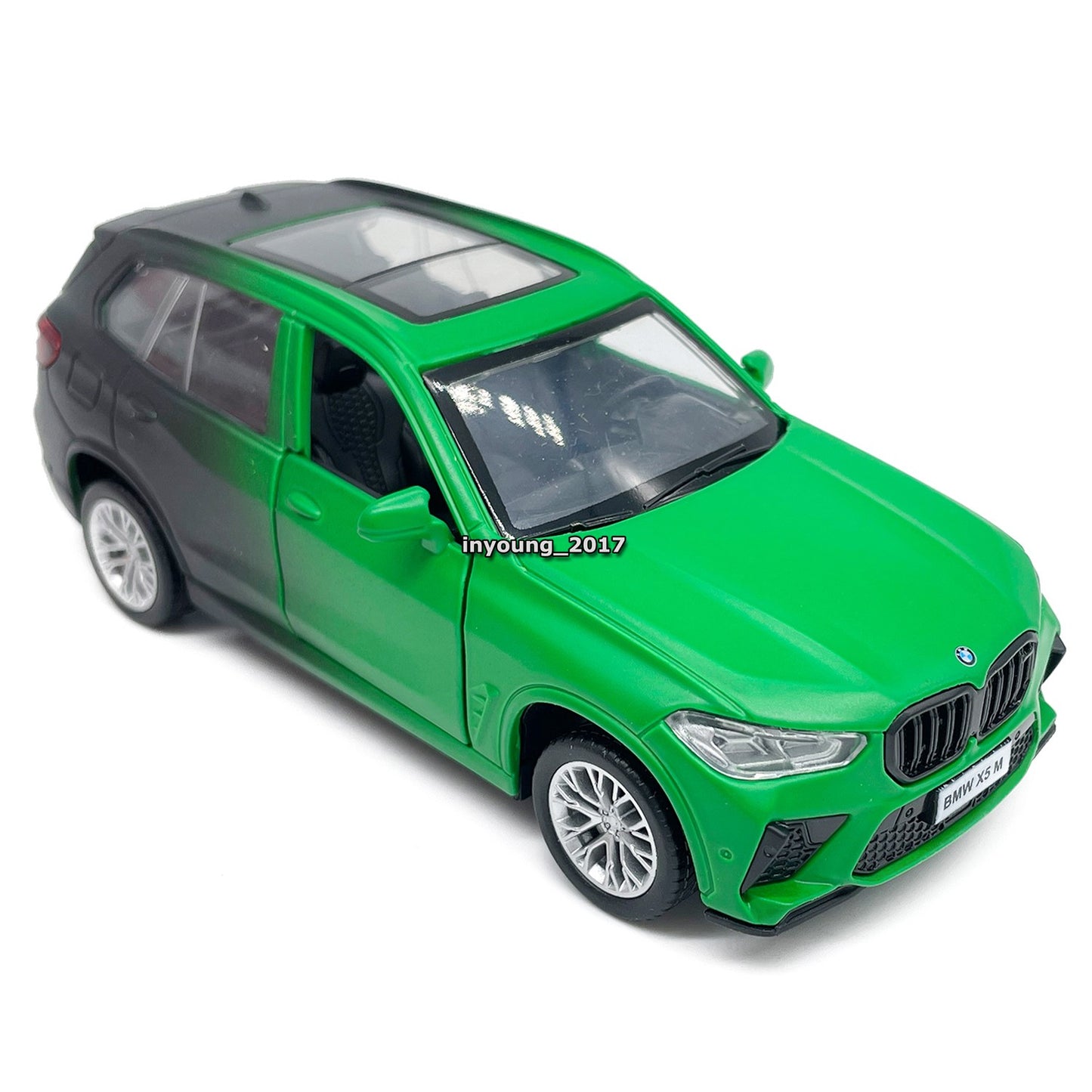 1/36 BMW X5 M Model Car Diecast Toy Cars Doors Open Pull Back Metal Vehicles