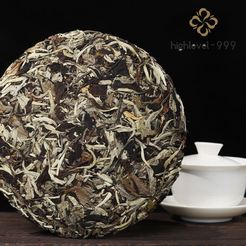 357g White Tea Cake Yueguangbai Yunnan Ancient Tree Aged White Tea