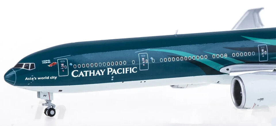 1:400 JC Wings CATHAY PACIFIC BOEING 777-300ER Airplane Flap Down Diecast Model