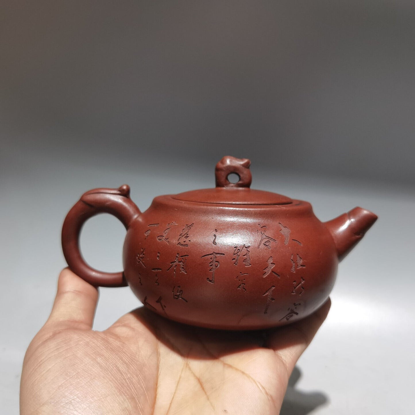 Chinese Yixing Zisha Clay Handmade Exquisite Teapot （龙壶 底款：顾景舟）