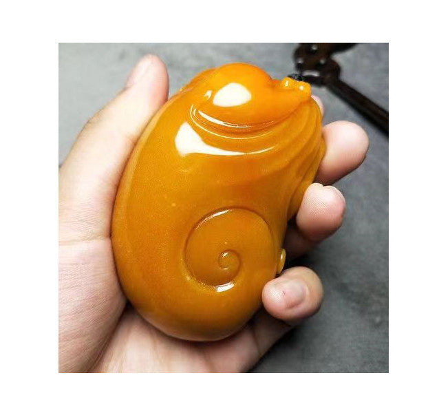 New Chinese Antique Natural Huanglong Jade Carved Pixiu Necklace Pendant