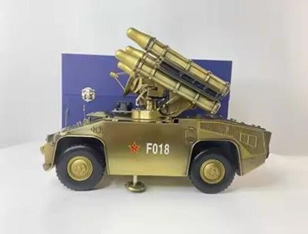 1:18 30CM HQ-7 Anti-aircraft Missile Vehicle Truck Diecast Military Armor Model