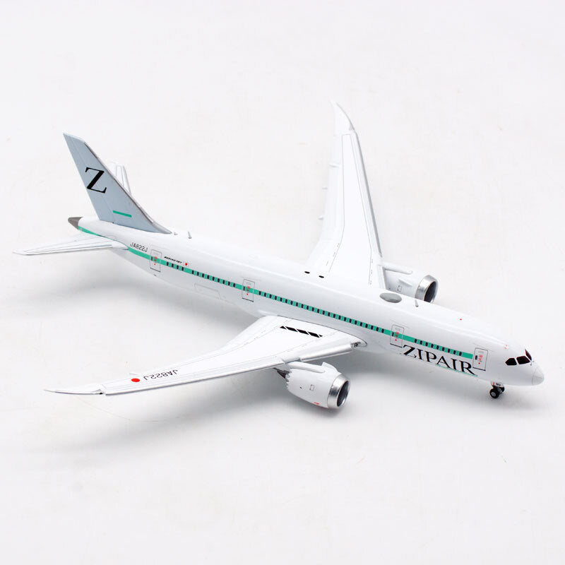 1:400 JC Wings Zip Air Boeing 787-8 Airplane Diecast Aircraft Model