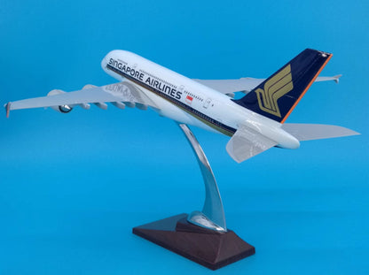 36CM SINGAPORE AIRLINES AIRBUS A380 Passenger Aircraft Resin Airplane Model