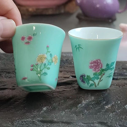 chinese jingdezhen porcelain famille rose tea cup :green flower