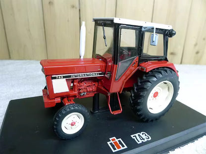1:32 REP CASE IH 743 2x4 Tractor Farm Vehicle Construction Machine Diecast Model