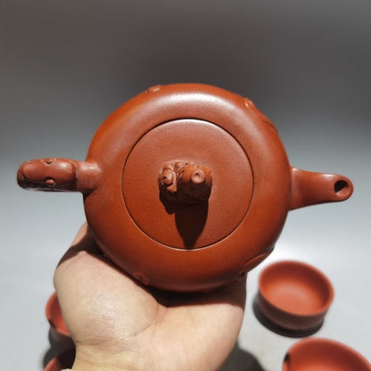 Chinese Yixing Zisha Clay Handmade Exquisite Teapot （鱼跃套壶 低款：蒋蓉 )