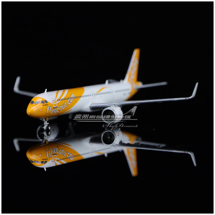 1:400 JC Wings Scoot AIRBUS A321neo Passenger Airplane Diecast Aircraft Model