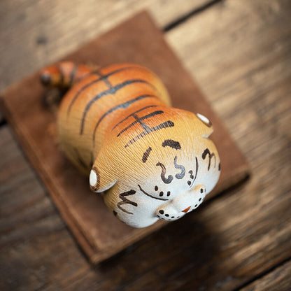 Chinese Yixing Zisha Pottery Feng Shui Zodiac Animal Tiger Beast King Tea Pet