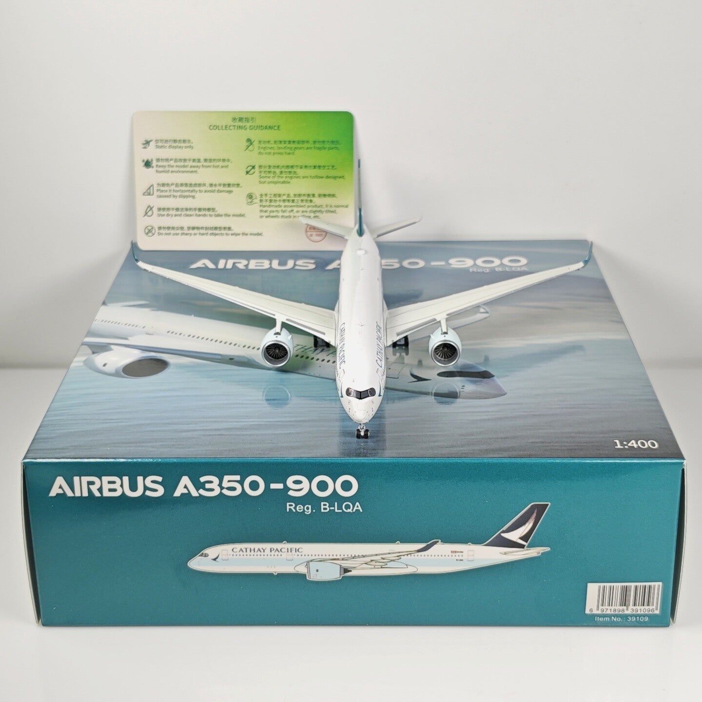 1:400 NG Model CATHAY PACIFIC AIRBUS A350-900 Airplane Diecast Aircraft Model