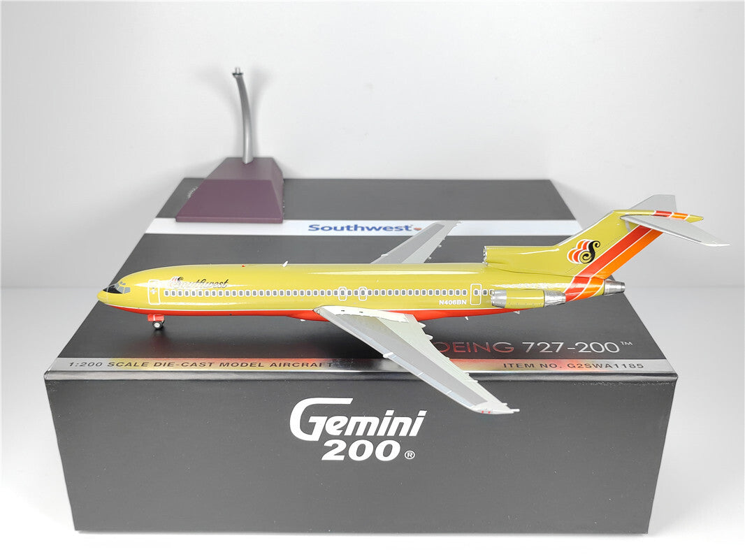 1:200 Geminijets Southwest B727-200 Passenger Airplane Diecast Aircraft Model