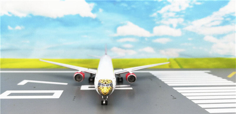 Phoenix Rossiya for boeing B777-300 EI-UNP 1/400 DIECAST plane Pre-builded Model