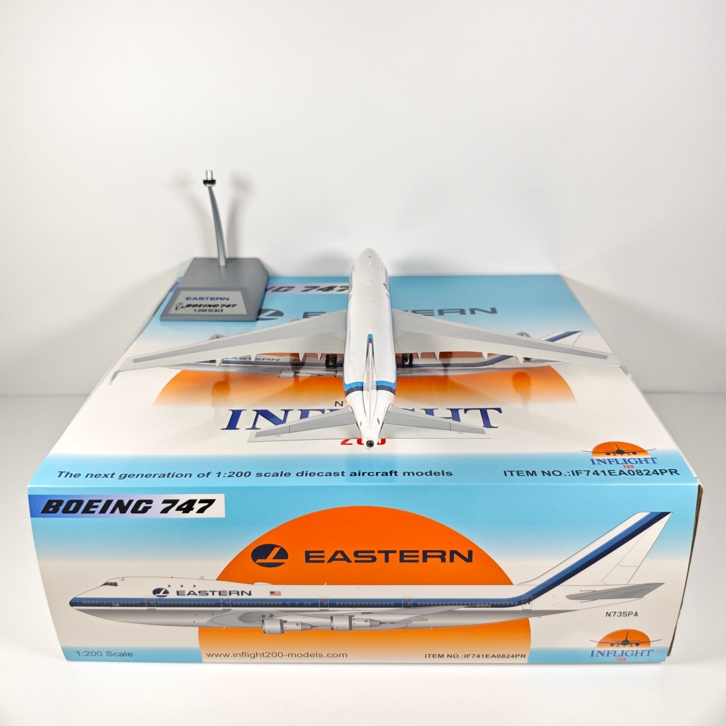 1:200 InFlight Eastern Boeing 747 N735PA Passenger Airplane Diecast Plane Model