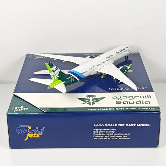 1:400 Geminijets Saudia Boeing 787-9 HZ-ARB Passenger Airplane Diecast Model