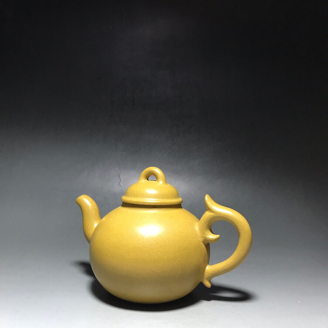 Chinese Yixing Zisha Clay Handmade Exquisite Teapot （思源 底款：顾景舟）