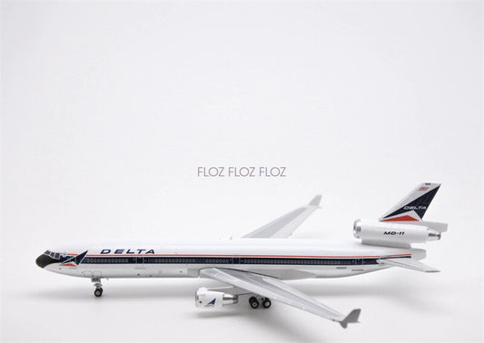 Phoenix for DELTA Airlines MD-11 N806DE 1:400 Aircraft Pre-built Model