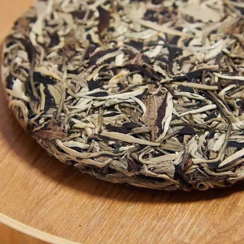 357g Yunnan 2019 Moonlight White Ancient Tree Rich Aroma Old White Tea Cake
