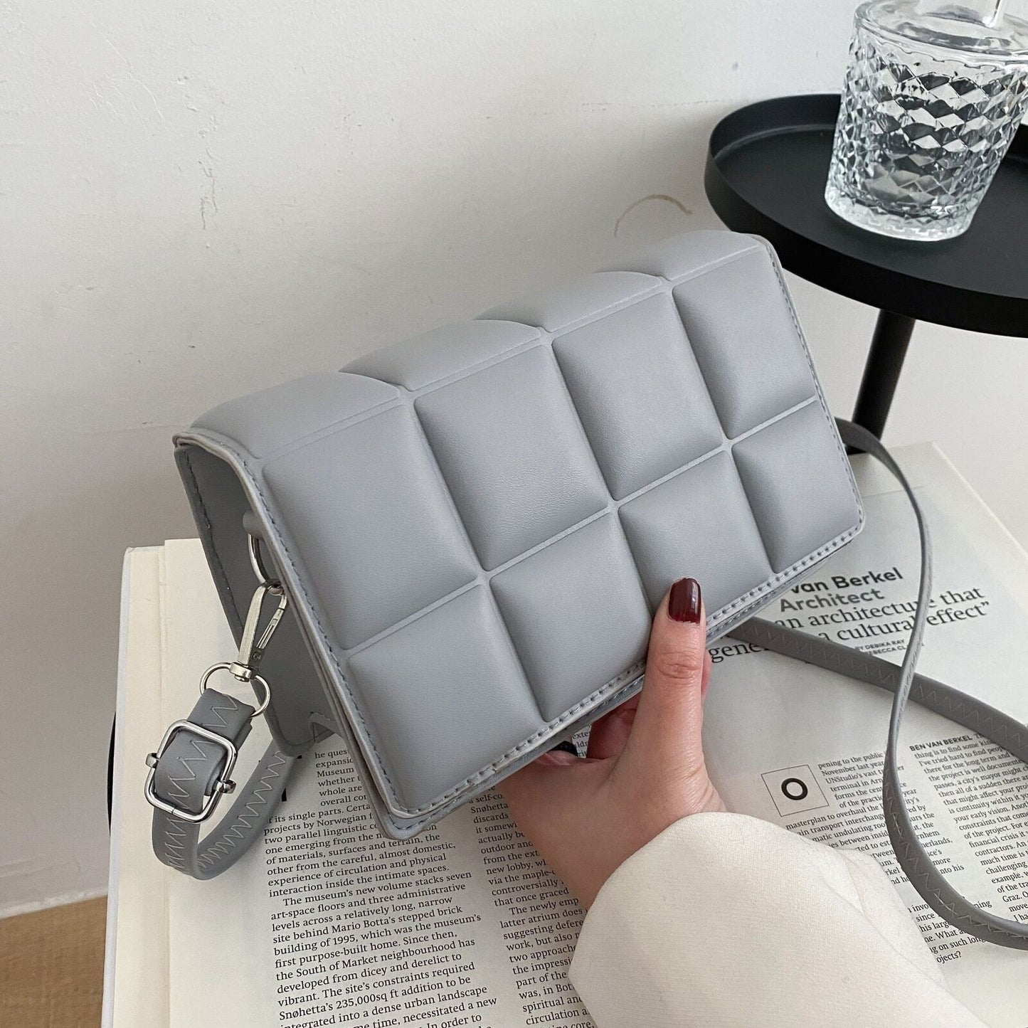 Bag Spring Summer Single-Shoulder Bag Crossbody Bag Trendy Purse 21*12*7 CM 1 PC