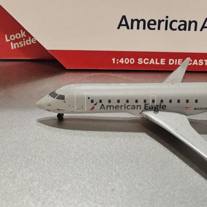 1:400 Geminijets American Airlines Bombardier CRJ200LR Airplane Diecast Model
