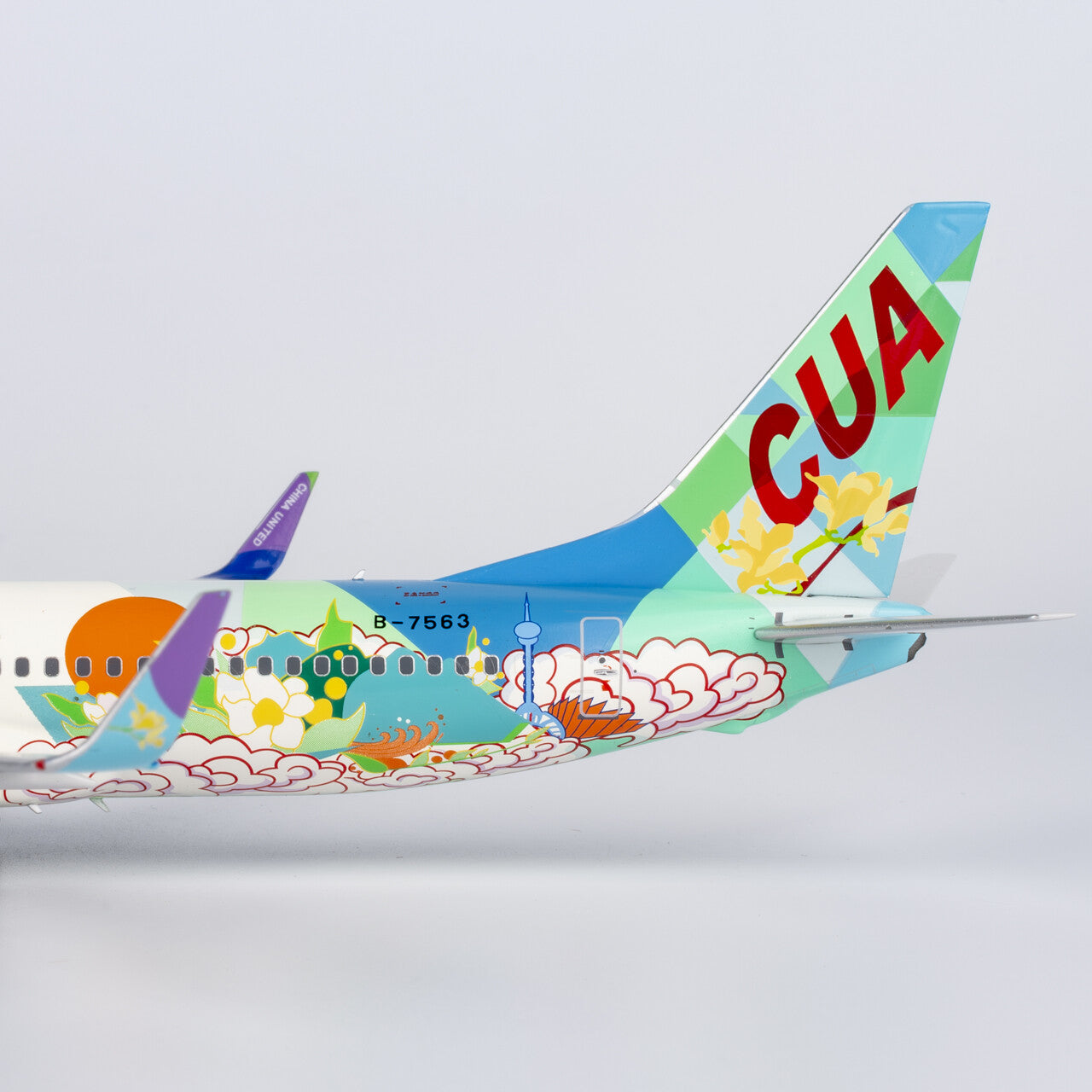 1:200 NGmodels China United Airlines B737-800 Passenger Airplane Diecast Model