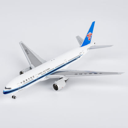 1:400 NGmodels China Southern Boeing 777-200ER Passenger Diecast Airplane Model