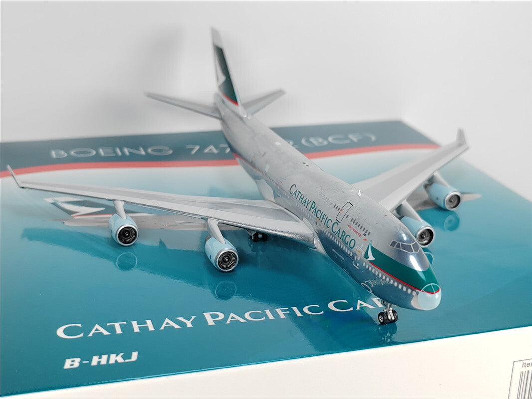 1:400 Phoenix CATHAY PACIFIC CARGO B747-400 Airplane Diecast Aircraft Model