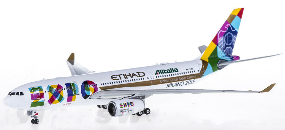 1:400 Phoenix ETIHAD AIRWAYS AIRBUS A330-200 Passenger Airplane Diecast Model