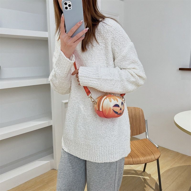 Shoulder Bag Pumpkin Purse Trendy Fashion Messenger Bag Small Purse 12*10*12 CM