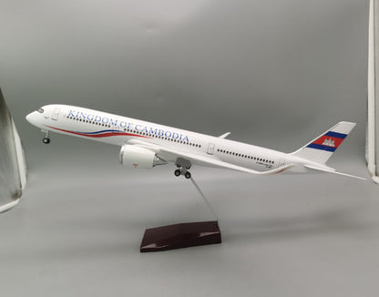 47CM 1:140 KIMDOM OF CAMBODIA AIRBUS A350 Airplane Landing Gear Resin Model