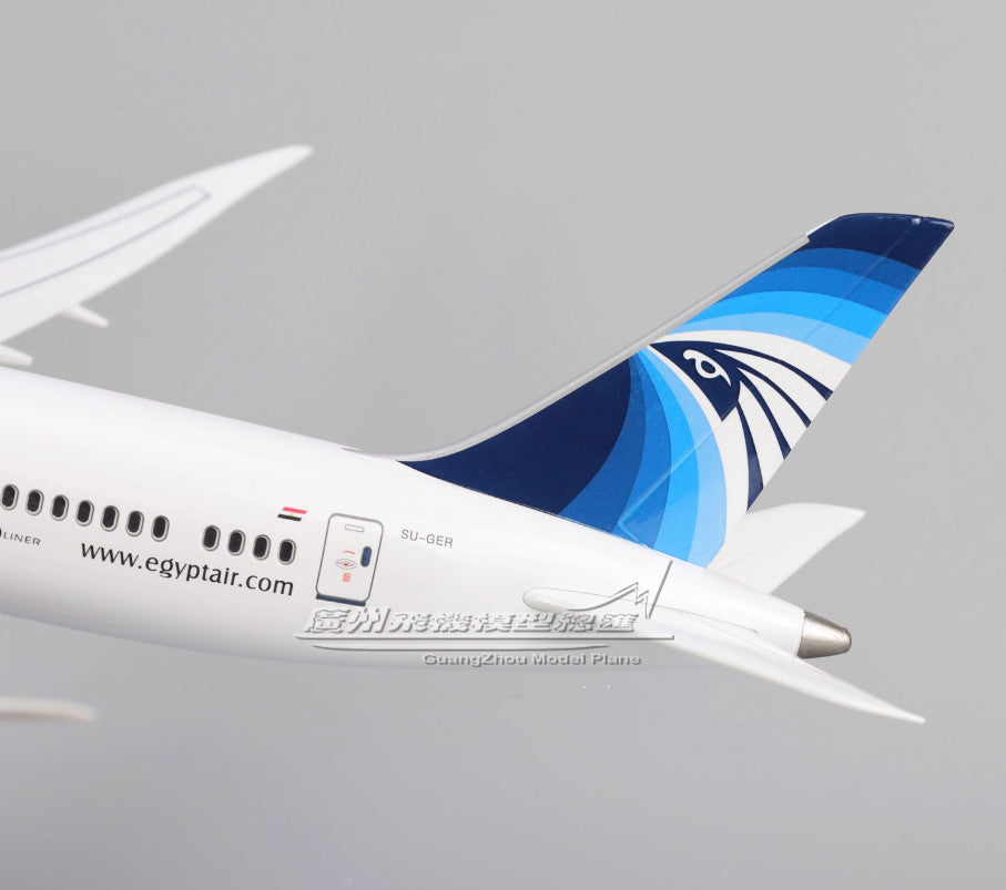 1:130 43CM EGYPTAIR BOEING 787 Passenger Plane Landing Gear Resin Aircraft Model