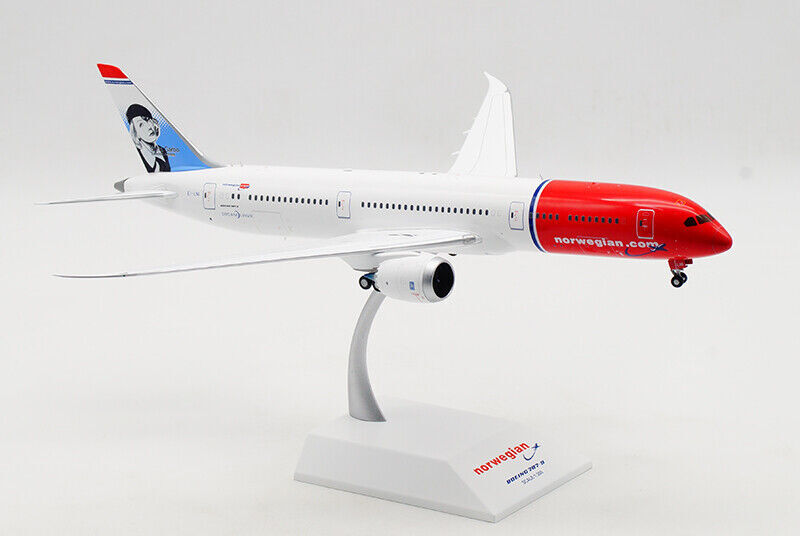 1:200 32CM JC WINGS Norwegian BOEING 787-9 Passenger Airplane Diecast Model