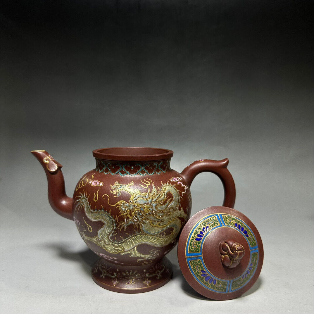 Chinese Yixing Zisha Clay Handmade Exquisite Teapot（龍凤高执 底款：乾隆御制）